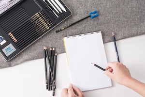 <span class=keywords><strong>Set</strong></span> Professionale di Matite a Carboncino per Schizzi con Gomma, Temperino e Altri Accessori - Product Image 3