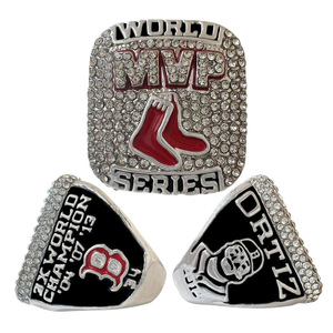 Anello in Lega con Gemme di Alta Qualità dei Campioni MLB 2013 dei Boston Red Sox con Certificazione CMA - Vendita all'Ingrosso Transfrontaliera - Product Image 1