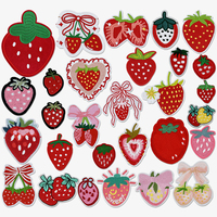 Patchs brodés de luxe à thème fraise pour vêtements, à presser à chaud, pour chapeaux