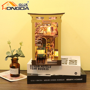Hongda M2211 <span class=keywords><strong>Sakura</strong></span> vacances 2023 nouveau kit de coin de livre miniature bricolage 3d puzzle coin de livre en bois avec lumière - Product Image 6