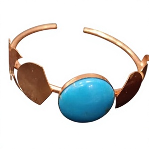 Bracelet en laiton fait main réglable pour femme avec finition dorée polie pour les soirées, éclat céleste - Product Image 1
