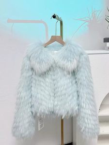 Chaqueta de Piel de Mapache Rosa Bebé de Lujo para <span class=keywords><strong>Mujer</strong></span>, Abrigo Corto de Piel de Mapache Genuina, Abrigo de Piel Natural Grueso y Cálido para Invierno, Venta al por Mayor - Product Image 4