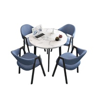Ensemble table et chaises de salle à manger 4 places style nordique de luxe pour bureaux commerciaux, salons de thé, maisons et petits appartements - Design moderne et minimaliste