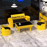 Ensemble de canapé, table de bar et chaises de style industriel en baril de pétrole, table basse en fer forgé, pour club automobile et bar créatif à domicile