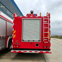 Nouveau camion de pompiers diesel 4x2 spécial avec outils de sauvetage aérien pour l'éclairage des scènes d'incendie, l'alimentation en énergie d'urgence et la distribution d'équipements