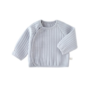 Haut d'hiver unisexe pour bébé, en coton épais matelassé, style court, chaud, avec doublure matelassée à trois couches, couleur unie, col à motif de dessin animé - Product Image 2