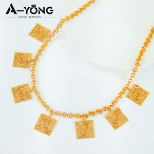 Collana da donna di lusso di lusso Non appannato da donna con Design Vintage di fascia alta placcato in oro 18k Set di 3 pezzi per eventi di festa di nozze - Product Image 2