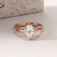 Dernier cadeau populaire pour femmes Bague solitaire en diamant de laboratoire 18K
