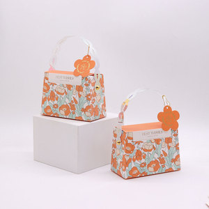 Custom Logo Luxury Wedding Favor Candy Paper Box with Handle Wedding Gift Boxes Sweet Candy Box - Product Image 2