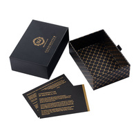 Boîtes en carton noir de haute qualité en gros, logo de marque imprimé en feuille d'or, gaufrage, petites boîtes à tiroir coulissantes, boîte cadeau