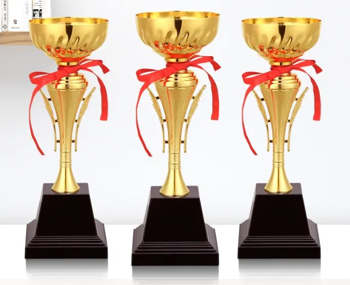 Awards Souvenir Custom Metal Trophy Components Bechers chale