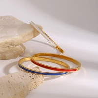 Bijouterie personnalisée sans ternissure étanche Bracelet plaqué or à fermoir empilable Bijoux tendance pour femme Bracelet en acier inoxydable émaillé