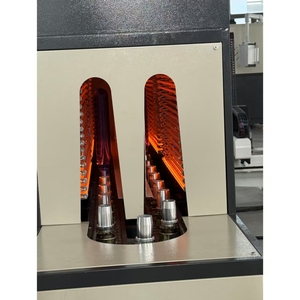 प्लास्टिक बोतल निर्माण के लिए एक अर्ध-स्वचालित 20-लीटर बड़ी बोतल पालतू झटका मोल्डिंग मशीन - Product Image 3