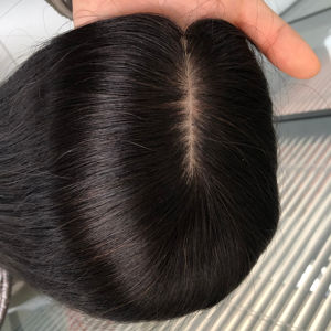 Volumateur pour Femme en Cheveux 100% Humains Véritables avec Base en Soie, Cheveux Vierges à Cuticules Alignées, Dessus en Soie - Product Image 1