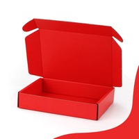 Boîtes postales de vêtements en carton ondulé Emballage d'expédition de vêtements écologiques