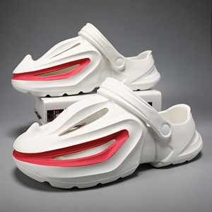Shark Mouth <b>Clogs</b> Soft Sole Thick Sole 1cm Heel Height Breathable Outdoor Summer Sandals For Men - Product Image 1