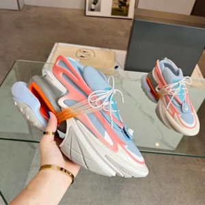 Zapatillas de Diseñador de Alta Calidad 2025, Estilo Moderno, Tipo Bala Espacial, Cómodas y Lujosas para Hombre y Mujer - Product Image 1