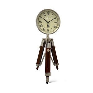 Horloge pliable en aluminium et bois, trépied, décoration artistique élégante, horloge de bureau, design élégant, légère, polyvalente pour l'étude - Product Image 2
