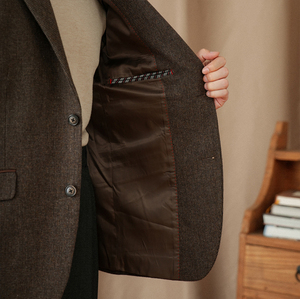 Giacca da Uomo Autunnale in 30% Lana, Slim Fit, Casual, con Risvolto a Tacca, Alta Qualità, Monopetto con Spacco Centrale Posteriore - Product Image 6