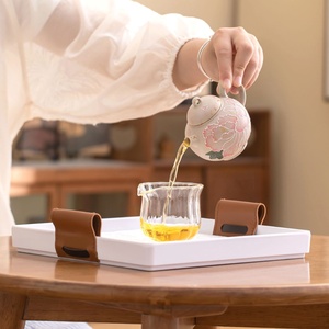 Juego de té pintado a mano, de cerámica para el hogar, estilo kung fu, con decoración bajo esmalte de peonía de madera, juego pequeño de una tetera y dos tazas. - Product Image 2