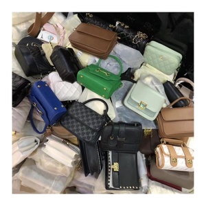 Bolsos de Hombro de Diseñadores de Moda de Alta Calidad, Embalaje Mixto, Entrega Aleatoria, Bolsos de Mano para Mujer, Bolsos Usados - Product Image 1