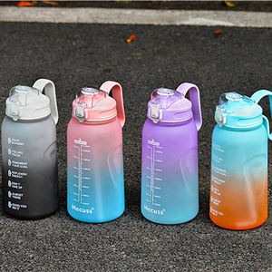 Brocca per succo glassata personalizzata da 64 once bpa free portable sports plastic motivational bottiglia d'<span class=keywords><strong>acqua</strong></span> da mezzo gallone con paglia/mercato del <span class=keywords><strong>tempo</strong></span> - Product Image 5