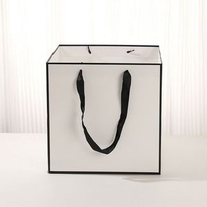 Sacs de shopping personnalisés avec logo 2026, sacs en papier kraft avec poignée, emballage promotionnel - Product Image 4