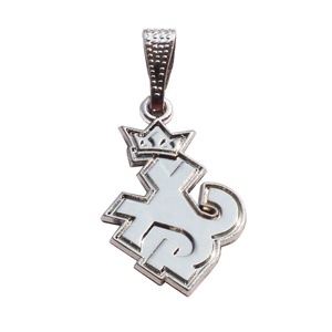 Ciondoli con Logo rotondo personalizzato in lega <span class=keywords><strong>di</strong></span> zinco per <span class=keywords><strong>gioielli</strong></span> appendi etichette Logo del marchio ciondolo con nome piccolo per la creazione <span class=keywords><strong>di</strong></span> collane - Product Image 1