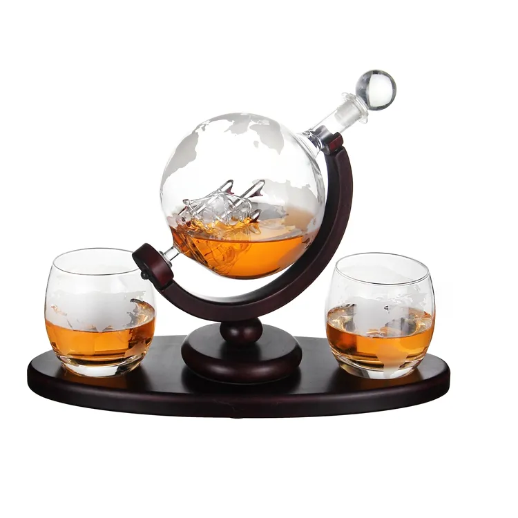 850ml Hand Made Mouth Blown Whiskey Decanter Globe Set with Round Shape Wooden Base / Whiskey Decanter / Whiskey Decanter Set