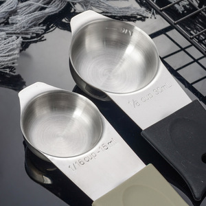Soldes Exceptionnelles : Tasses et Cuillères à Mesurer Écologiques en Acier Inoxydable 18/8, Utilisation Domestique, Lavables au <span class=keywords><strong>Lave</strong></span>-<span class=keywords><strong>Vaisselle</strong></span>, Outils <span class=keywords><strong>de</strong></span> Cuisine Magnétiques - Product Image 4
