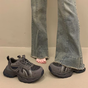 Baskets compensées légères en maille respirante à lacets pour femme, style décontracté, idéales pour l'automne, avec design antidérapant - Product Image 3