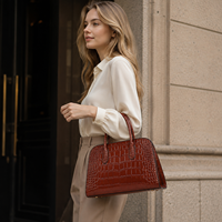 Sac fourre-tout de luxe haut de gamme en PU avec texture crocodile et poignée supérieure, approvisionnement en gros mondial OEM ODM, MOQ 20 pièces
