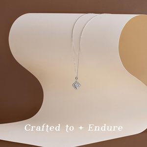 Colgante Cuadrado de Diamante de Laboratorio Plateado, Cadena de Plata Esterlina 925 Pulida Incluida, Dije Solitario de Diamante Creado en Laboratorio Brillante - Product Image 2