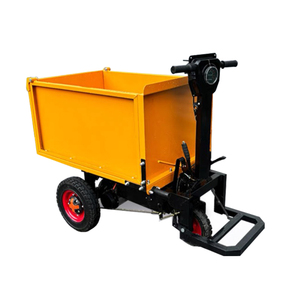 Chariot industriel électrique à trois roues en acier jaune thermolaqué, structure fermée mobile - Product Image 6