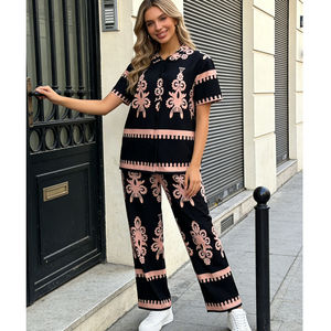 Ensemble <span class=keywords><strong>de</strong></span> vêtements décontractés pour femmes, 2 pièces, haut <span class=keywords><strong>de</strong></span> gamme, été, manches courtes, col rond, t-shirt et pantalon - Product Image 1