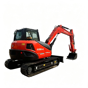 Mini-excavatrice Kubota KX080-4K rouge sur chenilles avec godet, modèle Ai STD - Product Image 1
