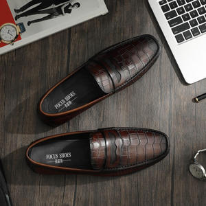 Nouvelles Chaussures Décontractées Tendance pour Hommes, Chaussures de Sport Décontractées pour Hommes, Chaussures Artisanales, Chaussures Habillées et Richelieu en Cuir pour Hommes - Product Image 1
