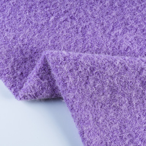 Nhà Máy Trực Tiếp 100% Polyester Bỏng Ngô Vải Dày Ấm Lông Thú Sang Trọng Cho Giày Thời Trang Ném Gối Dệt May Nhà Cô Gái Hàng May Mặc - Product Image 6