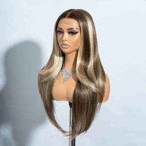 Venta al por mayor resistente al calor peluca sintética de longitud media recta con <span class=keywords><strong>flequillo</strong></span> para Rubio degradado a marrón encaje transparente pelo falso - Product Image 3