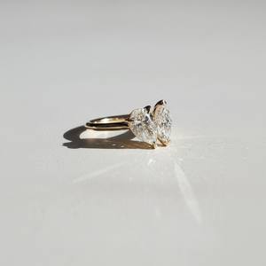 Poire et Marquise Cut Lab Grown Diamond Ring Two Stone CVD Bague de fiançailles 2.0 Carat Lab Diamond Wedding Ring Toi Et Moi VS1 - Product Image 1
