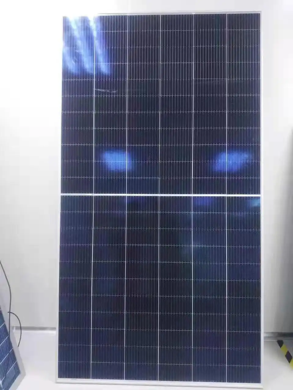 Precio bajo Risen TITAN panel solar 660W módulo bifacial para sistemas solares completos