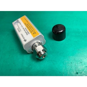Capteur de puissance à large plage dynamique Keysight E4413A, 50 MHz à 26,5 GHz et plage de puissance de -70 à +20 dBm (plage dynamique de 90 dB) xgeqpt - Product Image 2