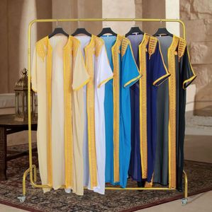 Cardigan da Uomo Ricamato a Maniche Corte Stile Etnico Multicolore per Abbigliamento e Cerimonie - Product Image 3