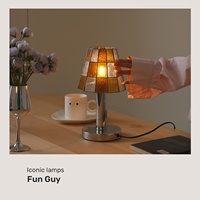 Lampe de table vintage haut de gamme en vitrail avec ampoule LED E14 pour chambre et bureau – Éclairage de luxe