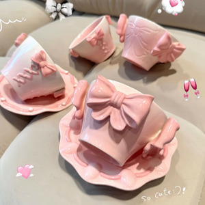 Vente directe usine : Tasse en céramique motif nœud papillon et cœur, magnifique tasse à café ou à thé avec couleur sous-glaçure pour usage domestique - Product Image 3