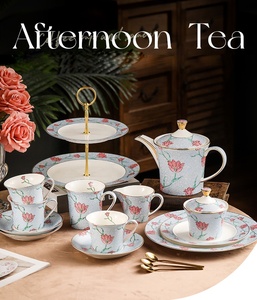 Ensemble élégant de thé et de café en porcelaine bleu tulipe, motif floral, 6 tasses et soucoupes, 1 pot à crème, 1 pot à sucre, 1 théière, 15 pièces, ensemble pour le thé de l'après-midi - Product Image 6