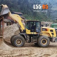 Chargeuse sur pneus L55-B5, poids opérationnel 17600 kg, godet de 4,5 m³, vitesse de 38 km/h, charge nominale de 5 tonnes pour la manutention du charbon, du sable et des matériaux en entrepôt.