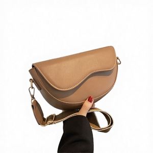 European American Street Fashion Vertical <b>Small</b> Crossbody Shoulder <b>Handbag</b> Patent Leather Glossy Leopard-print Diamond ZIP - Product Image 2