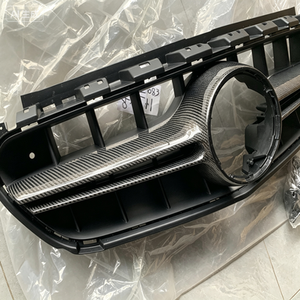 Griglia in Fibra di Carbonio <span class=keywords><strong>W213</strong></span> per <span class=keywords><strong>Mercedes</strong></span> Benz Classe E <span class=keywords><strong>W213</strong></span> E63s AMG <span class=keywords><strong>2016</strong></span>+, Griglia Anteriore E63S - Product Image 4