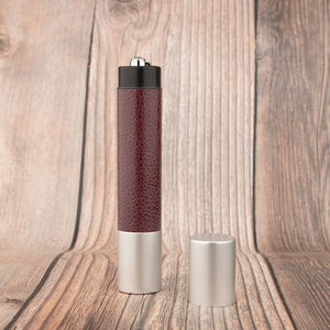 高级レッドブラウンレザーメタルボールペンレザー円筒形ペンケースプレミアムハイエンド署名ペンギフトセット - Product Image 4